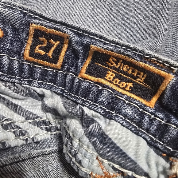 Rock Revival Sherry Bootcut B4 Low Rise Stretch Embellished Jeans, Size 27. - Picture 14 of 16